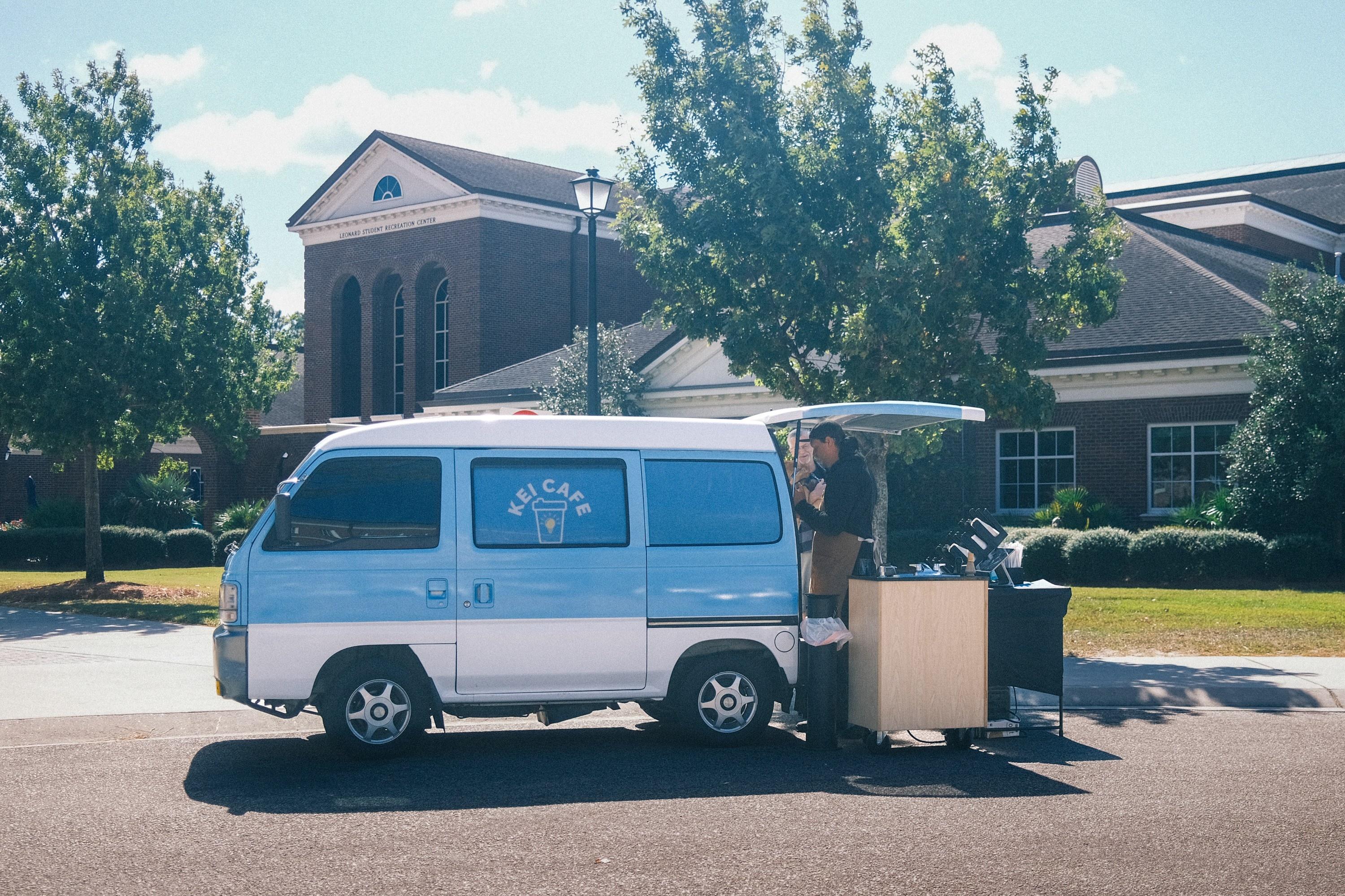 carousel-hero-element image-0